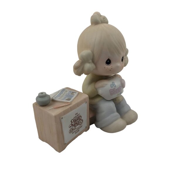 Precious Moments Collectors Club Figurine E 0404 Enesco Porcelain 1983 Dues - Picture 4 of 10